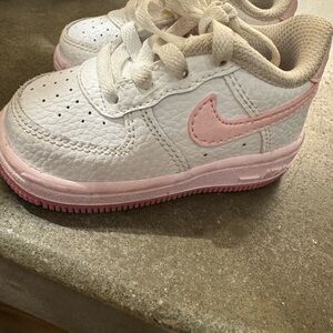 Nike Kids White and Pink Sneakers